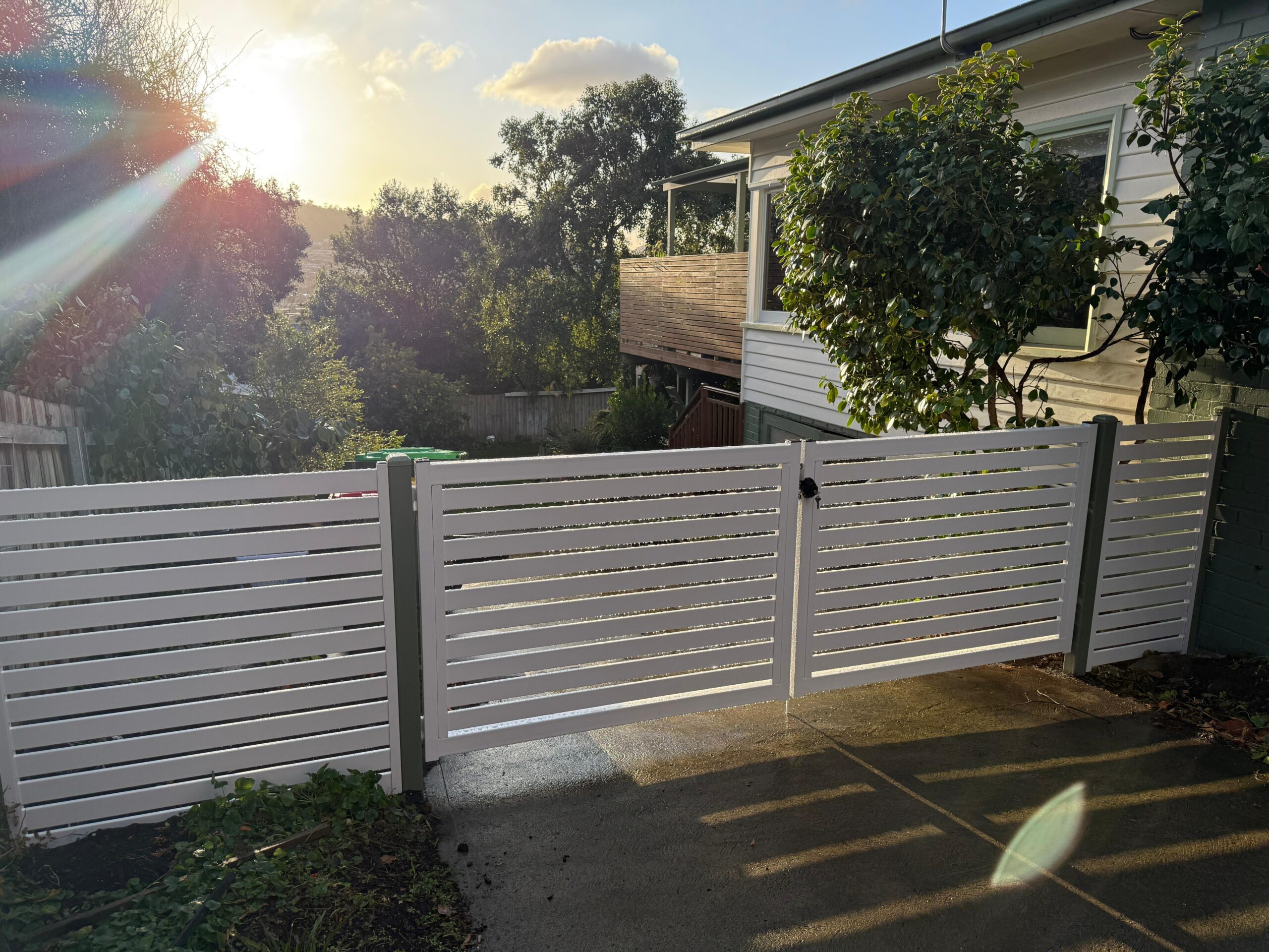 Aluminium Slat Fencing _ Hobart Fencing and Gates Aluminium Slat Fencing _ Hobart Fencing and Gates