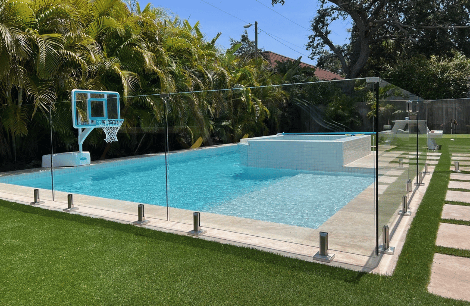 Glass Pool Fencing in Hobart Safe, Modern, and Elegant - Hobart fencing and gates