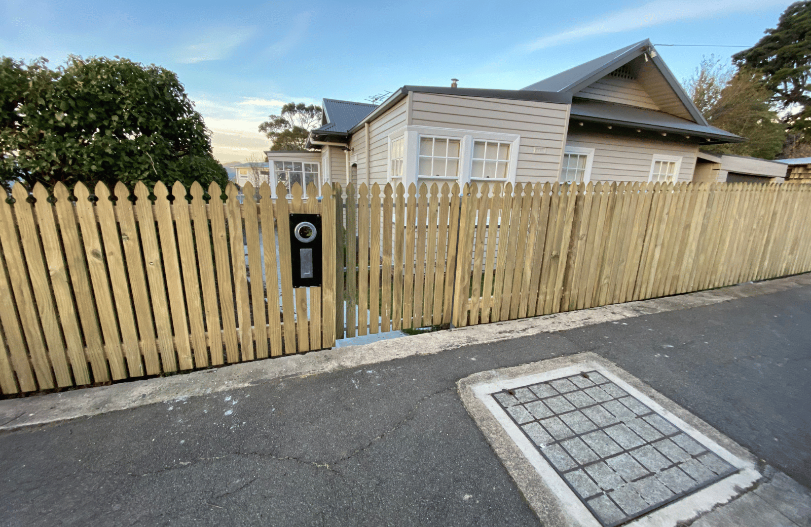 Timber Fencing in Hobart Durable, Stylish, and Sustainable - Hobart fencing and gates