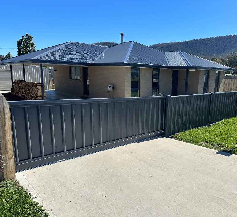 Automatic Sliding gate - Hobart Fencing and Gates 4