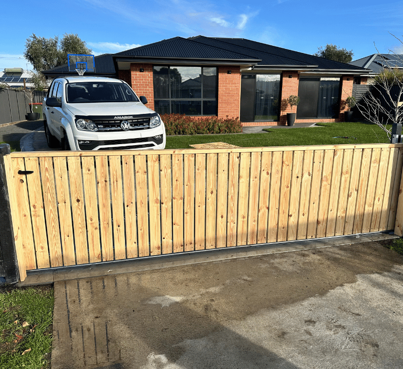 Automatic Sliding gate - Hobart Fencing and Gates 4