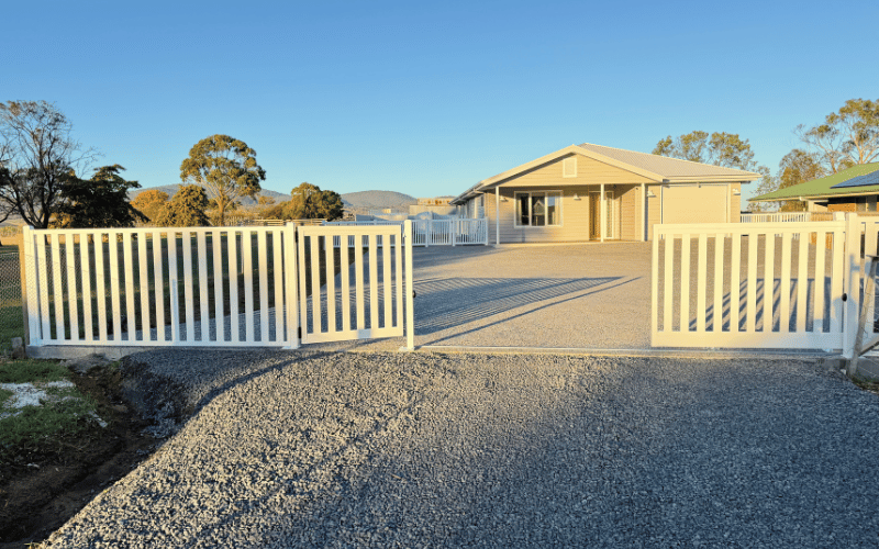 Aluminium fencing installed by hobart fencing and gates best fencing contractors in Hobart, TAS 1